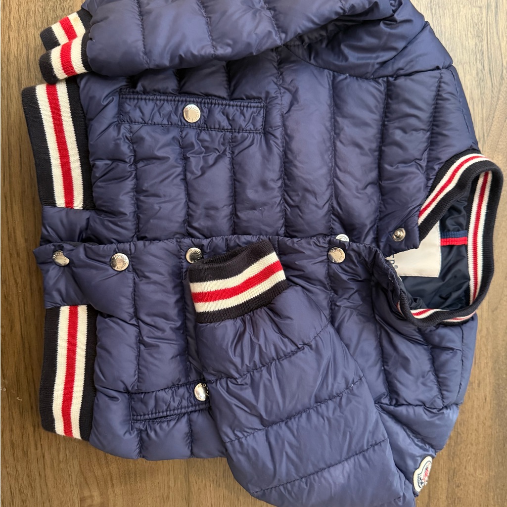 Moncler Blue Puffer Jacket With Ribbed Collar And Striped Cuffs